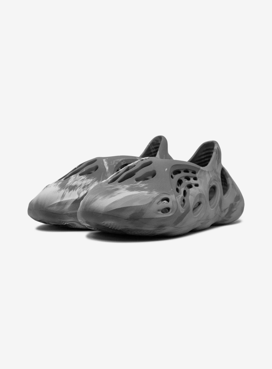 Adidas Yeezy Foam RNNR MX Granite