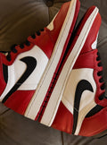 Air Jordan 1 Retro High Chicago (2015) - Usato 9.5/10