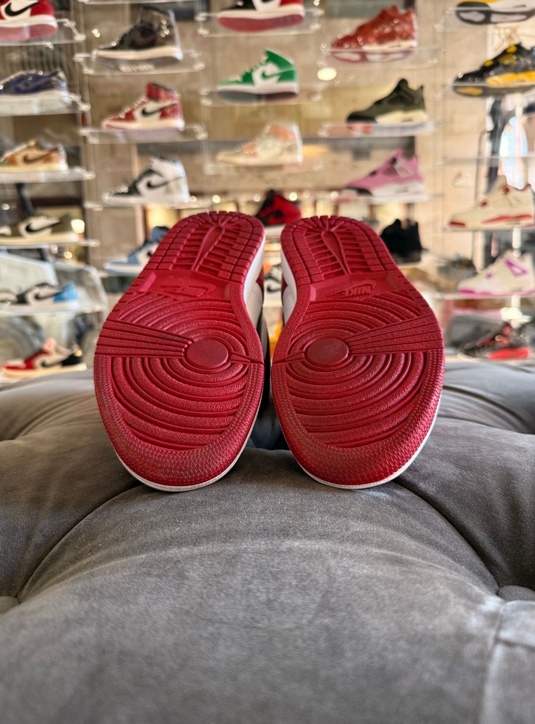 Air Jordan 1 Retro High Chicago (2015) - Usato 9.5/10