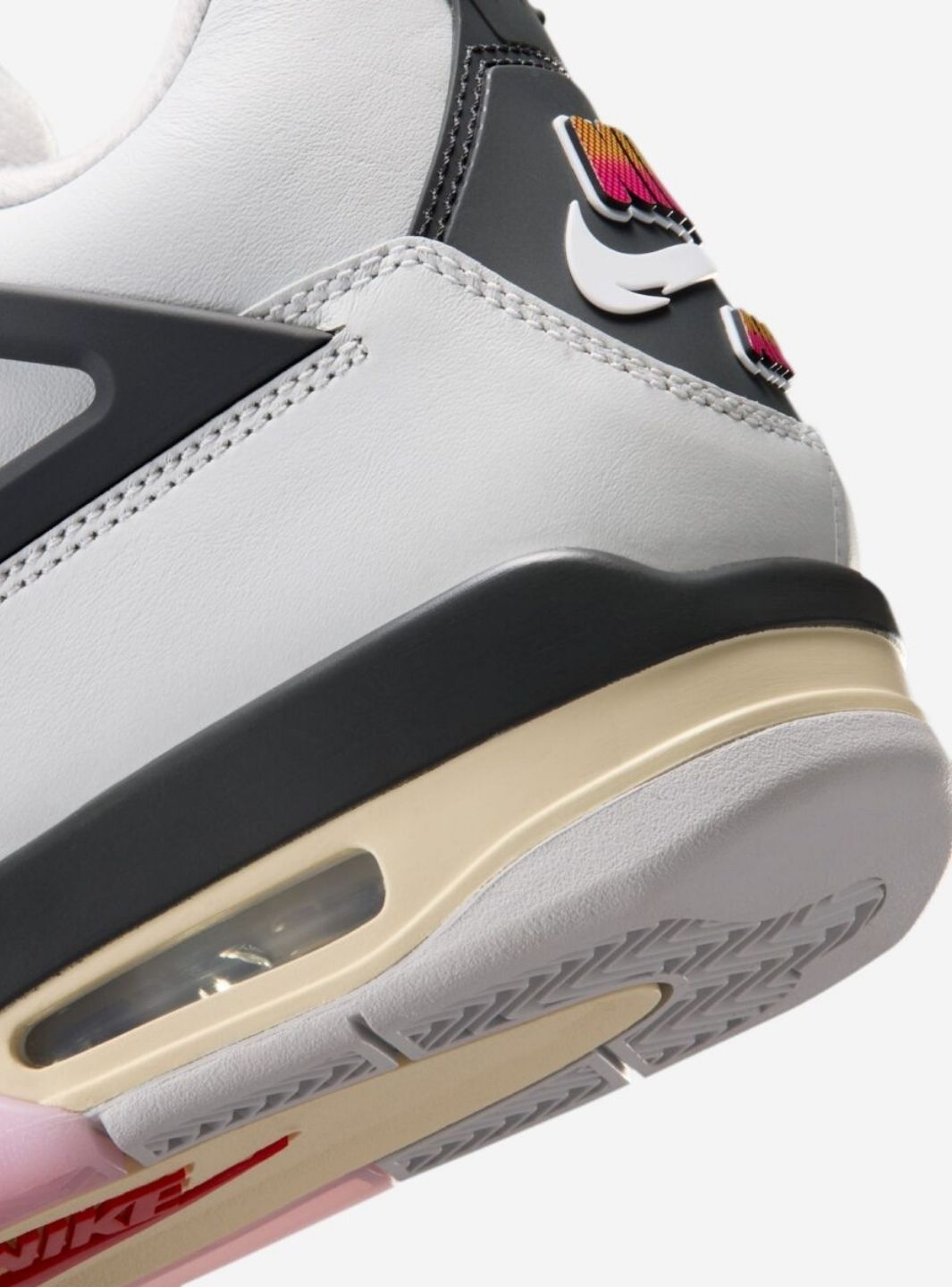 Air Jordan 4 Retro Comic