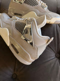 Air Jordan 4 Retro Frozen Moments - Usato 9.5/10