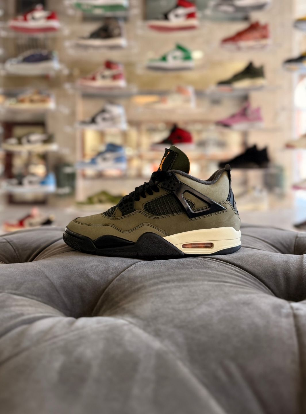 Air Jordan 4 Retro OG SP Undefeated - Usato 8.5/10