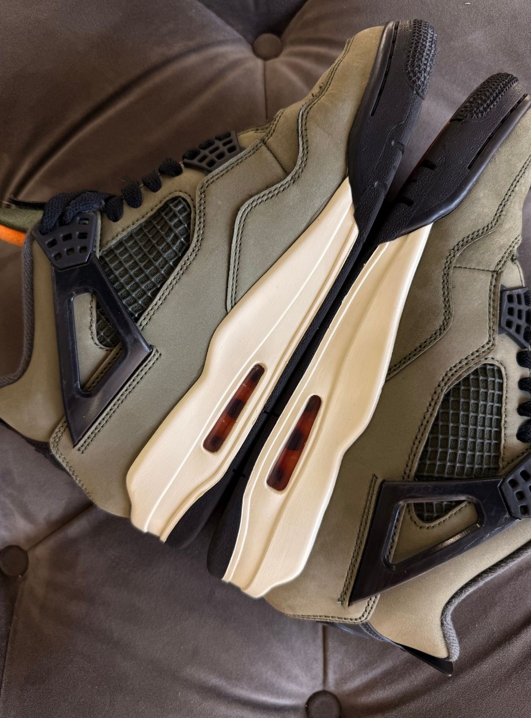 Air Jordan 4 Retro OG SP Undefeated - Usato 8.5/10