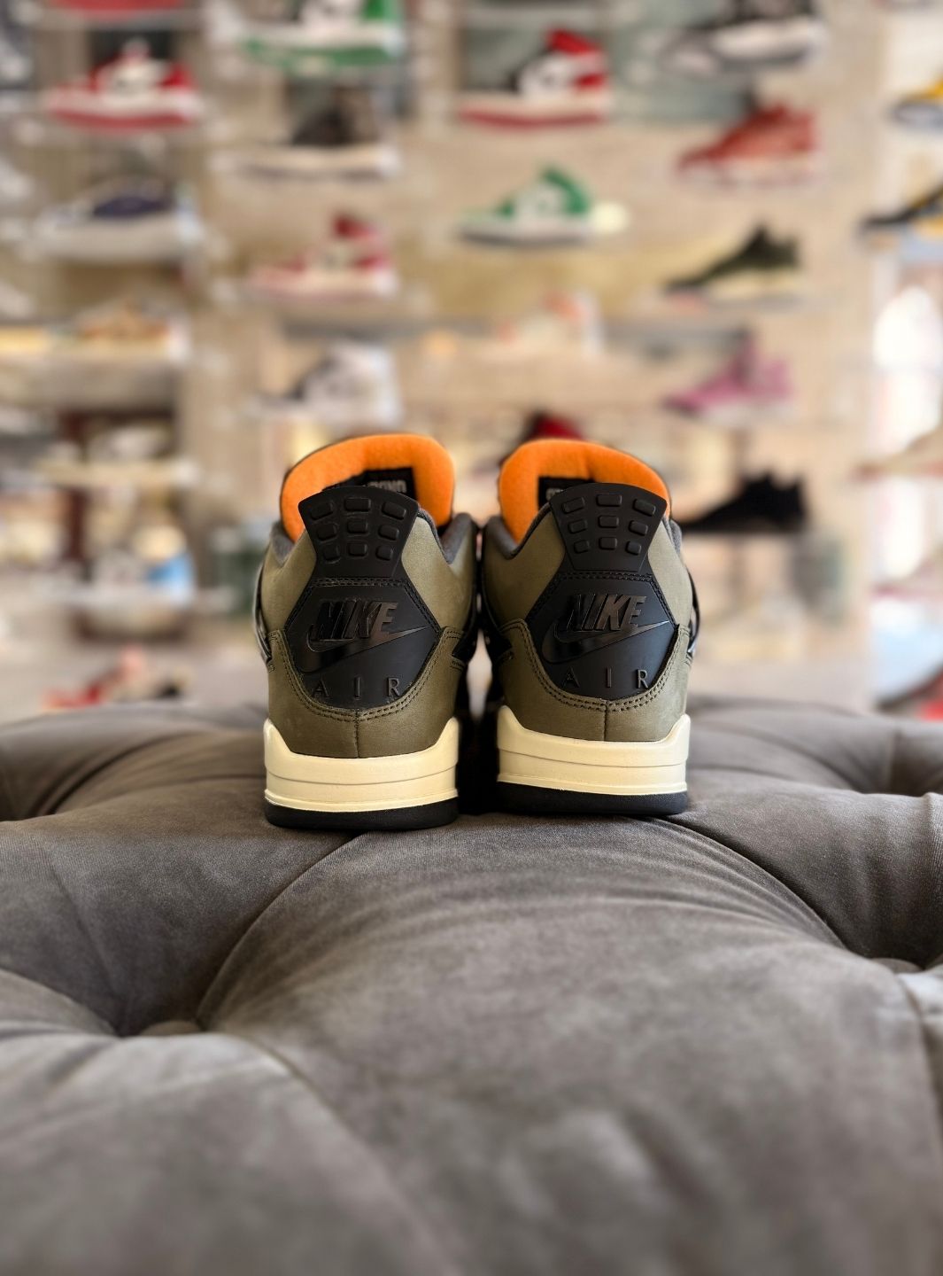 Air Jordan 4 Retro OG SP Undefeated - Usato 8.5/10