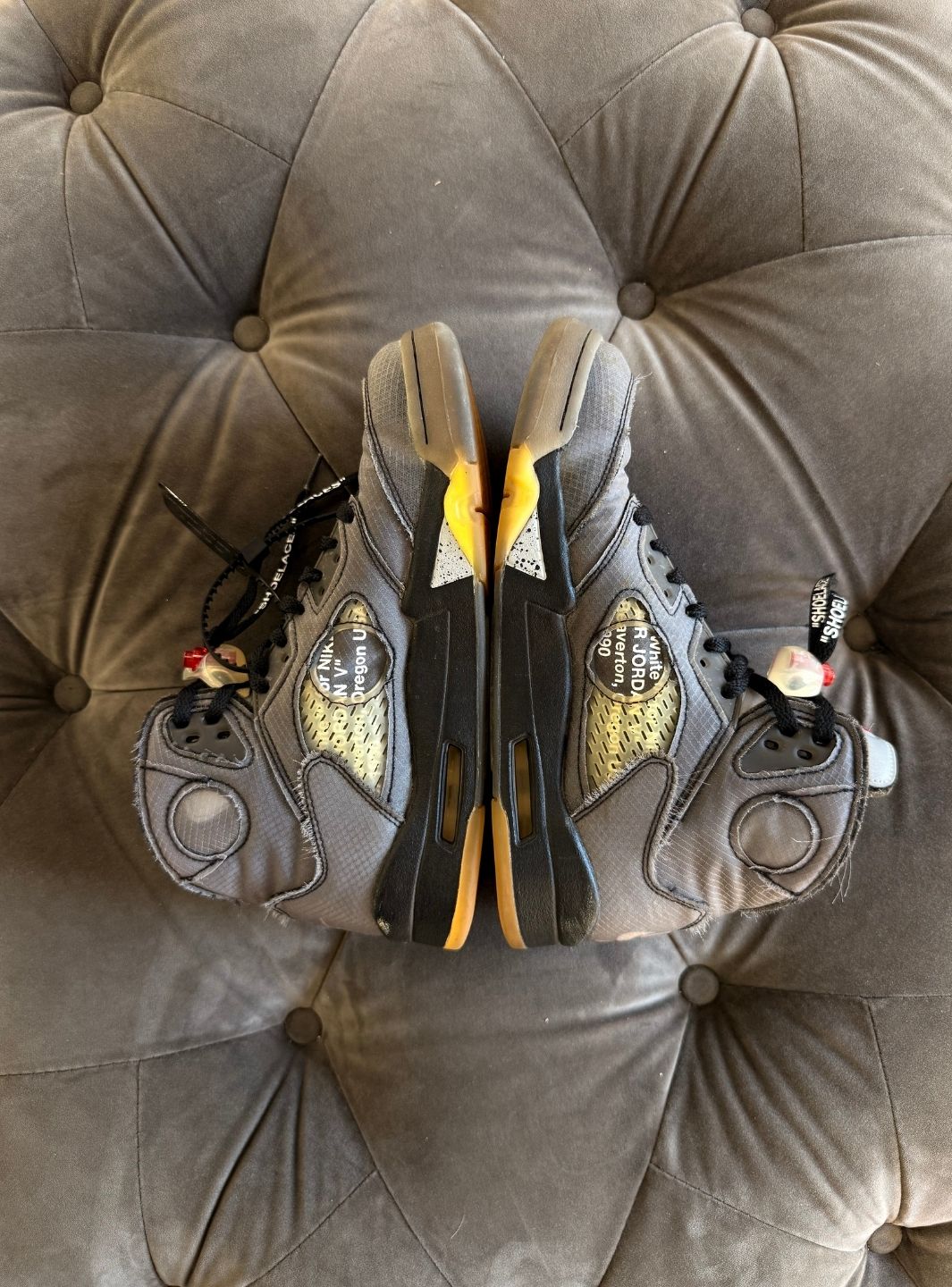 Air Jordan 5 Retro Off-White Muslin - Usato 8/10