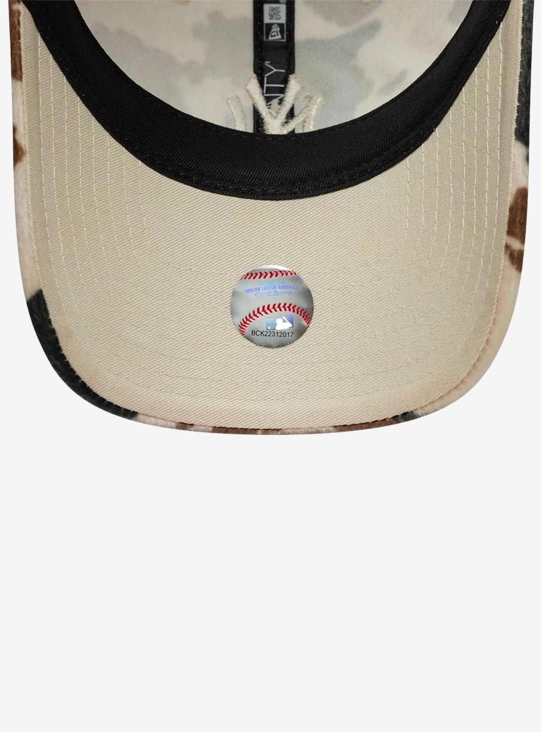 New Era New York Yankees Animal Print Beige 9TWENTY Adjustable Cap