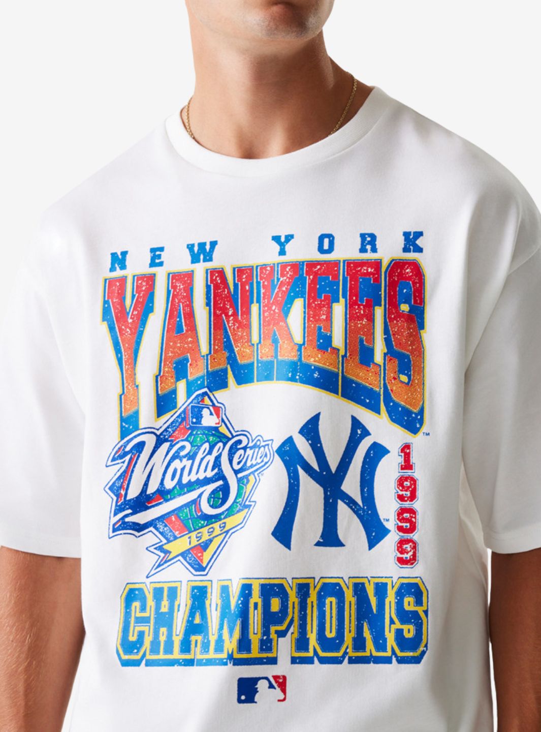 New Era New York Yankees MLB World Series White Oversized T-Shirt