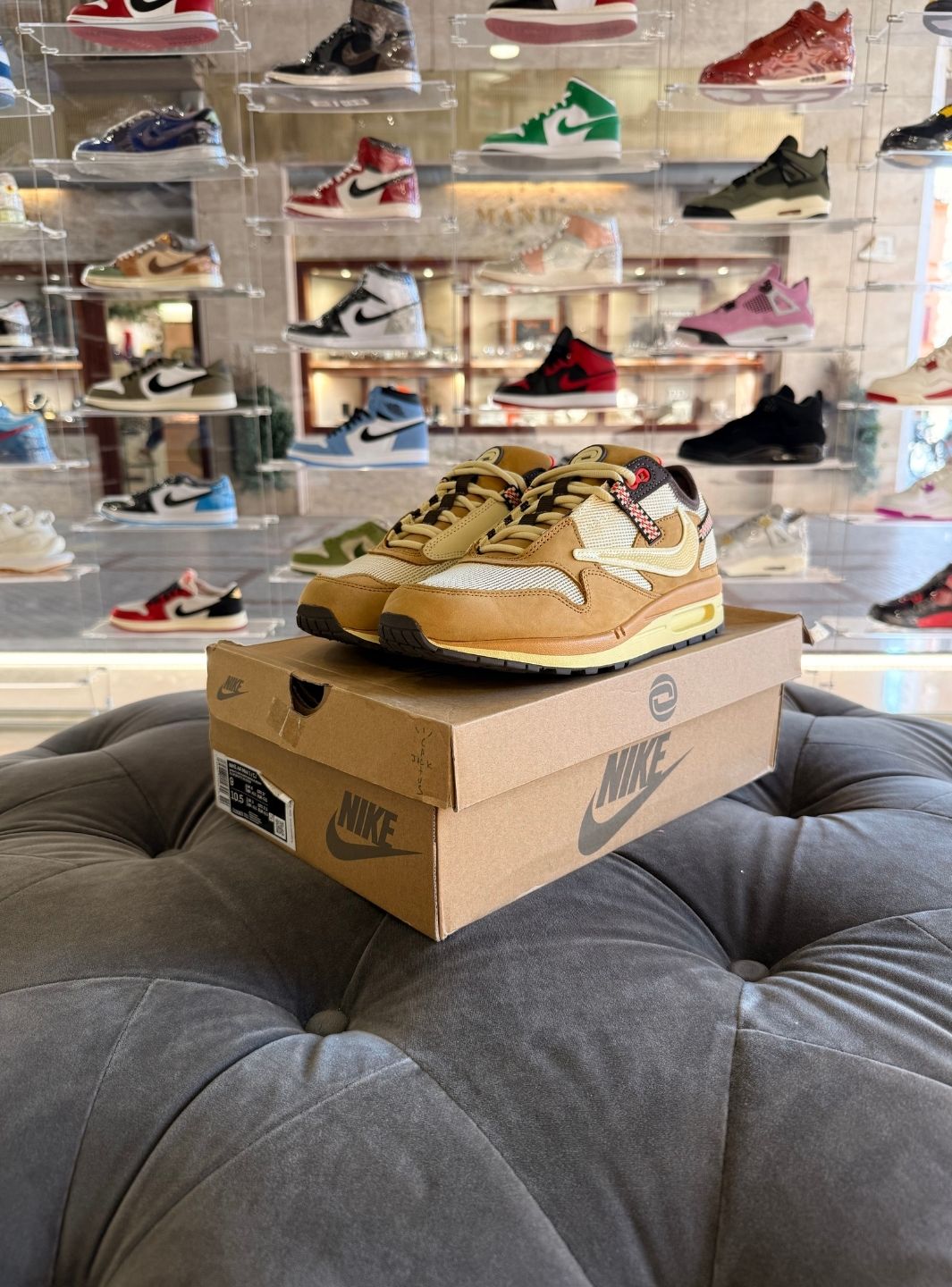 Nike Air Max 1 Travis Scott Cactus Jack Wheat Lemon Drop - Usato 9.5/10