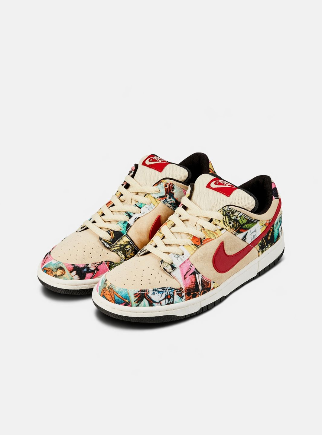 Nike SB Dunk Low Paris