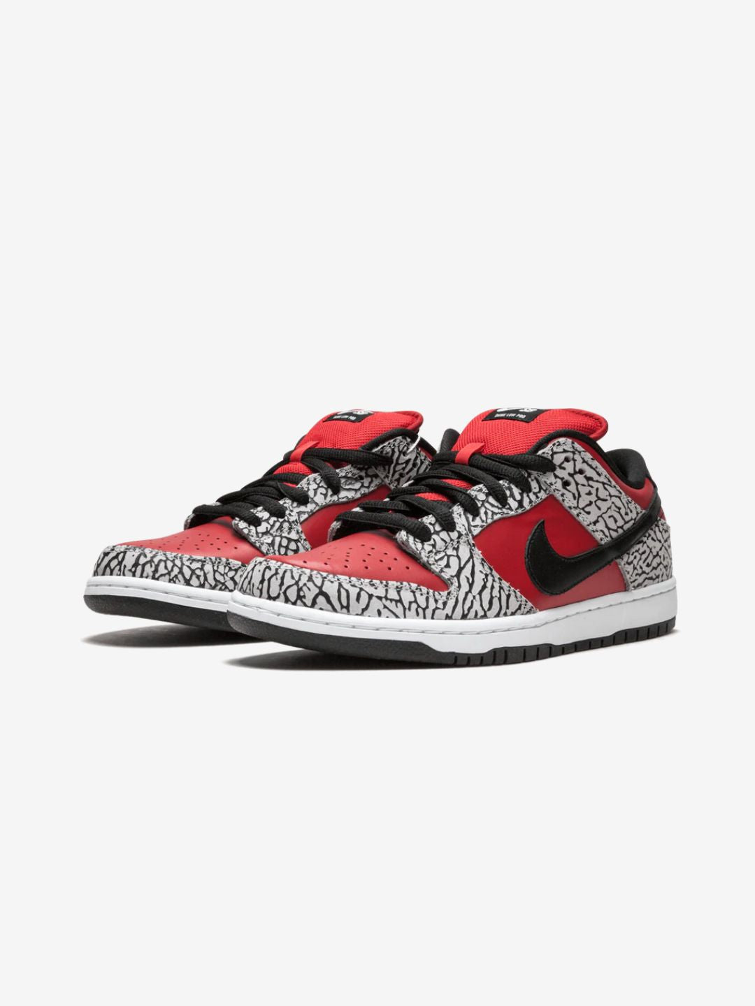 Nike SB Dunk Low Supreme Red Cement (2012)