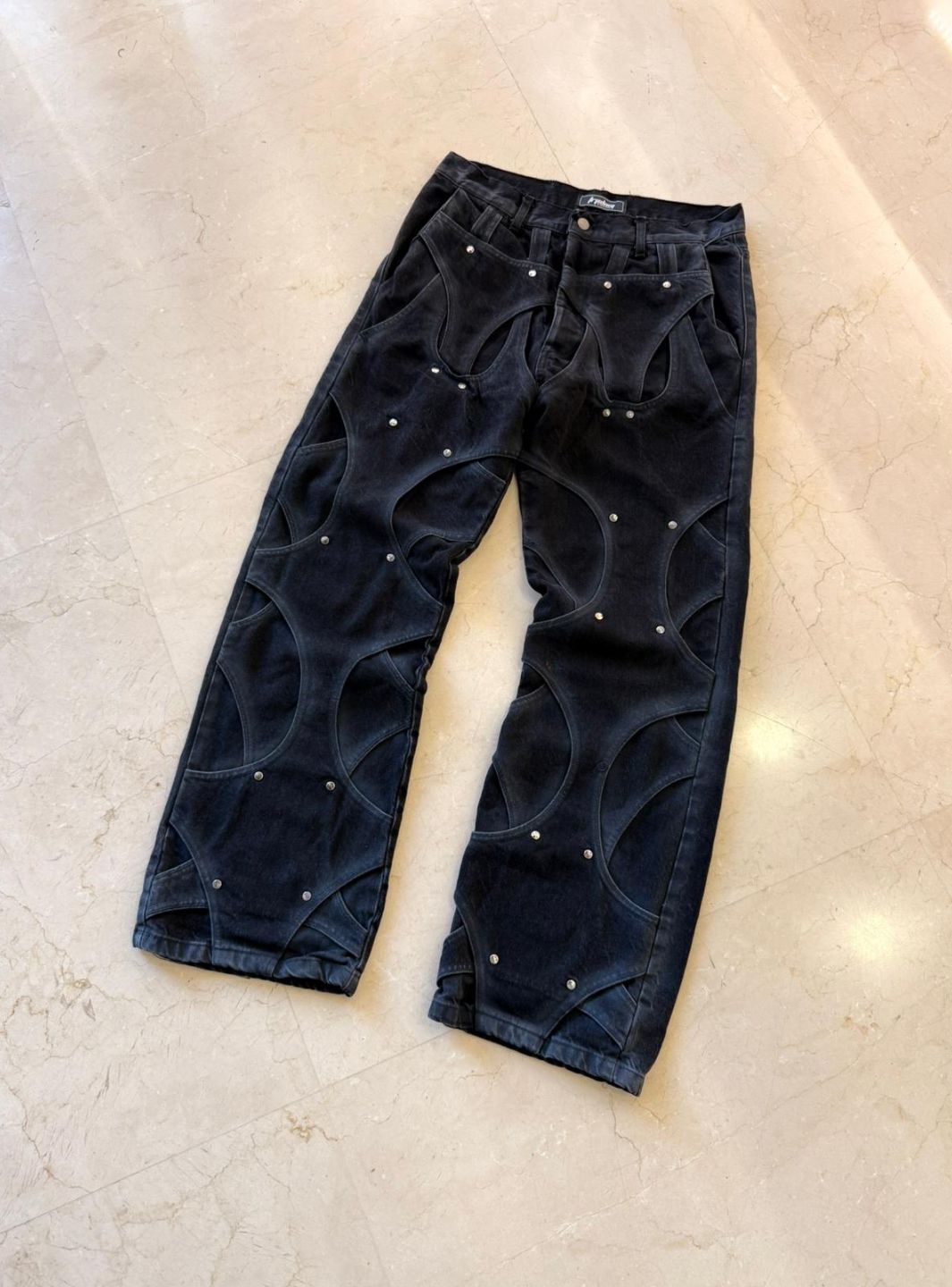 Trap Denim Washed Black Intertwined Jeans